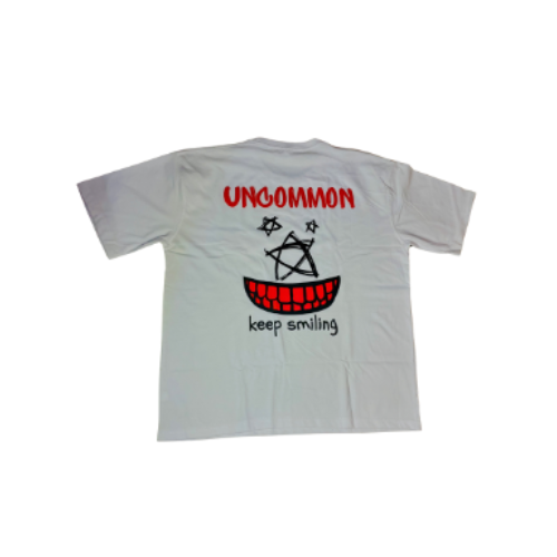 UNCOMMON "KEEP SMILING" TEE