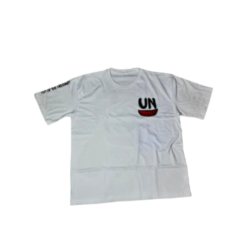 UNCOMMON "KEEP SMILING" TEE