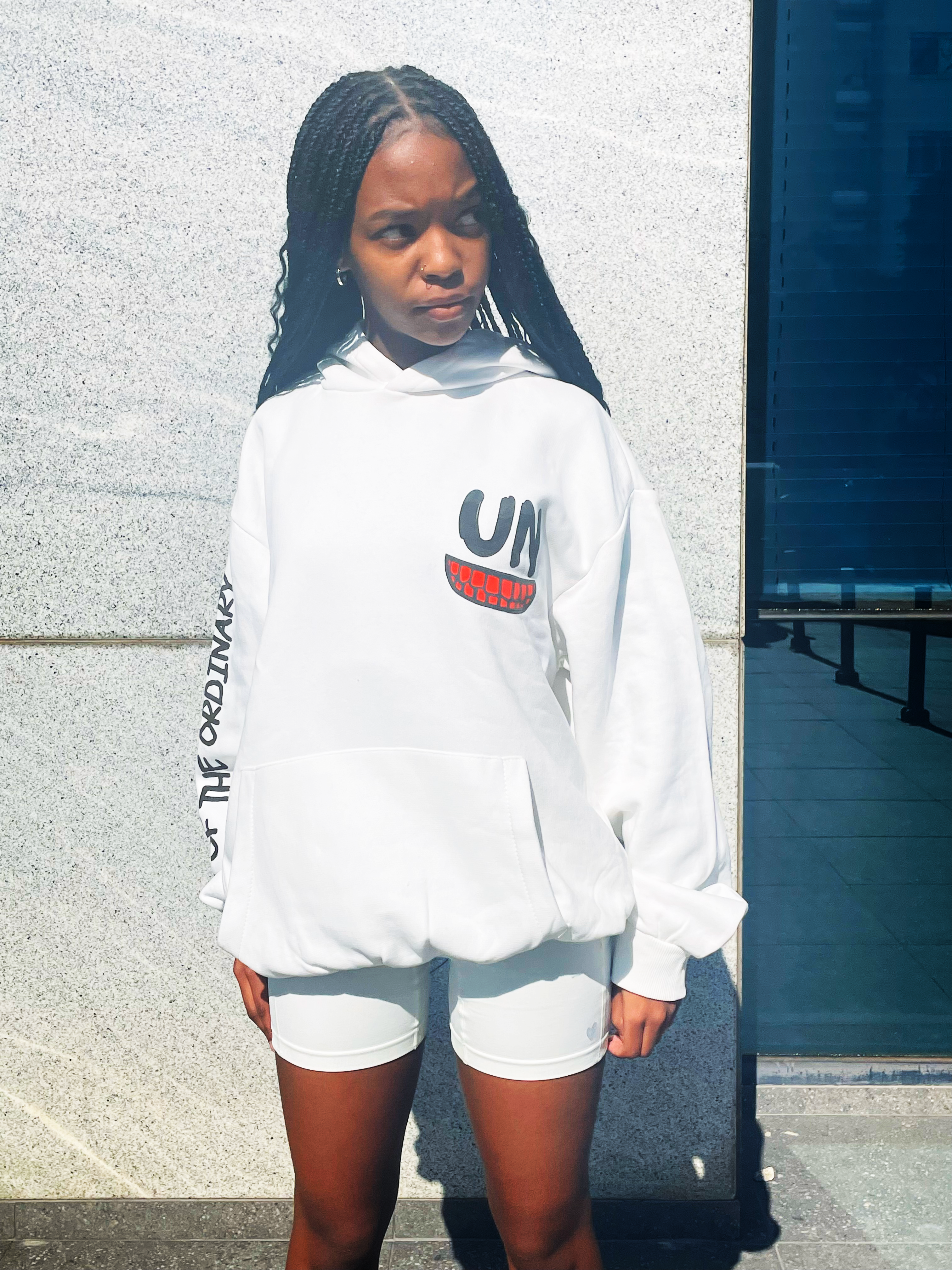 UNCOMMON "KEEP SMILING" HOODIE