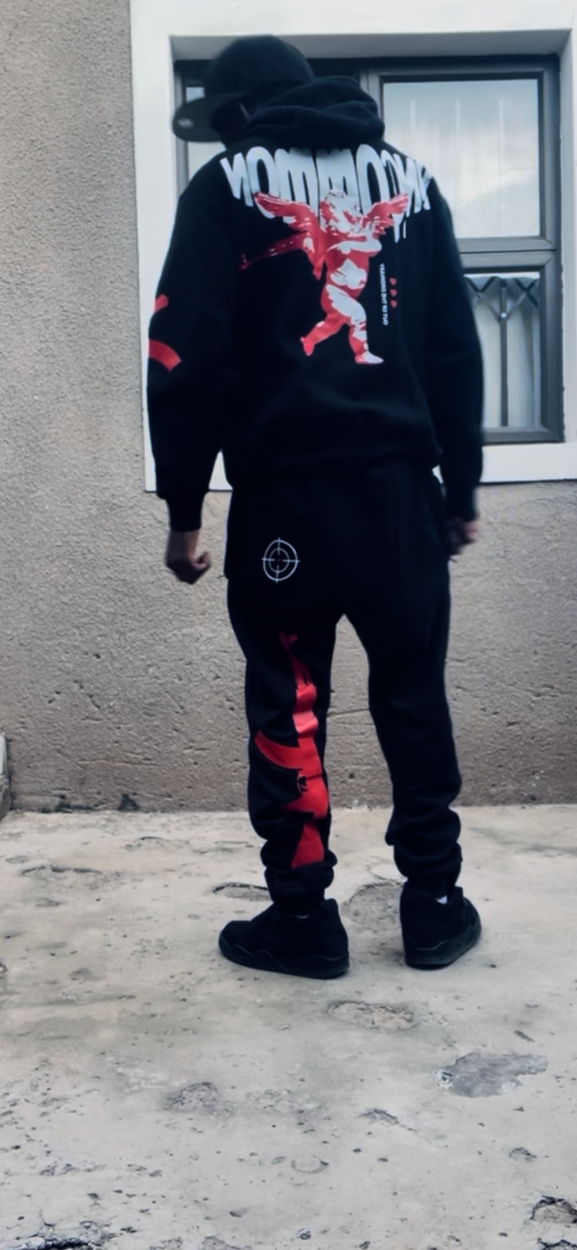 UNCOMMON AK4BABY HOODIE